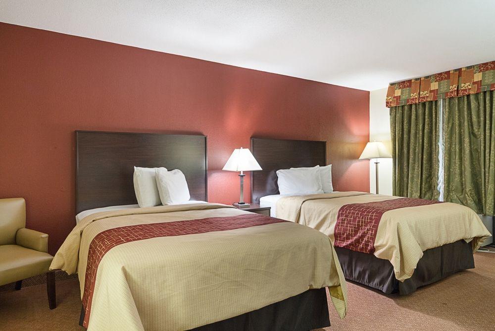 Red Roof Inn Plus+ Dallas - Addison Exteriér fotografie